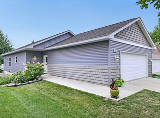 645 Tiffany Ln, Waconia, MN 55387