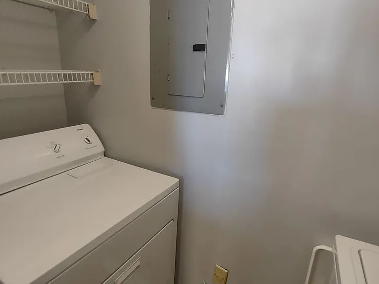 9041 J M Keynes Dr #9 — Photo 25