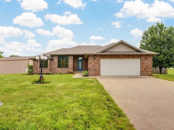 1300 Lacy Lane, Mt Vernon, MO 65712