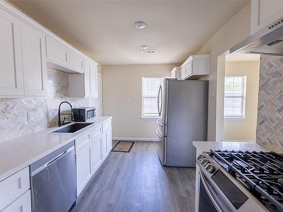 5th image of 4942 Bataan Rd