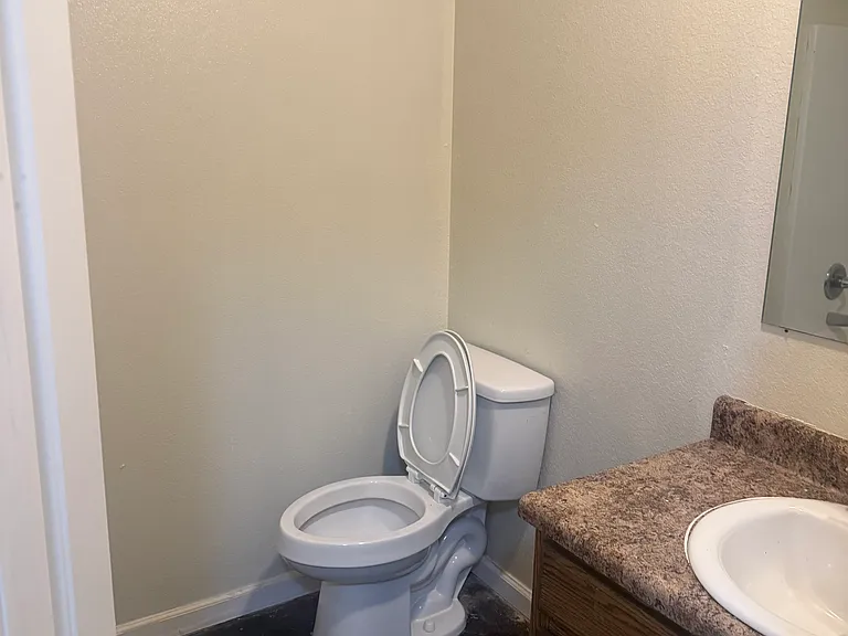 407 E Allen Ave #2 — Photo 10