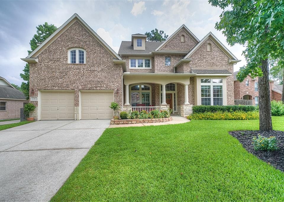 1st image of 7 Barlow Ct
