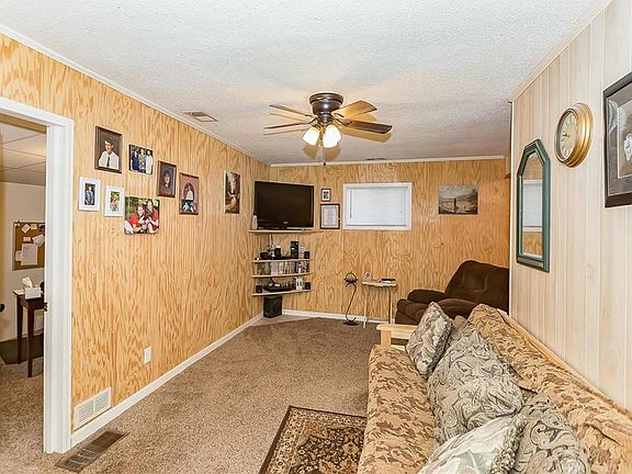 2nd image of 5031 S Crysler Ave