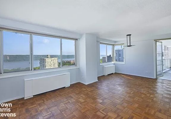 3rd image of 3333 Henry Hudson Pkwy W #23A