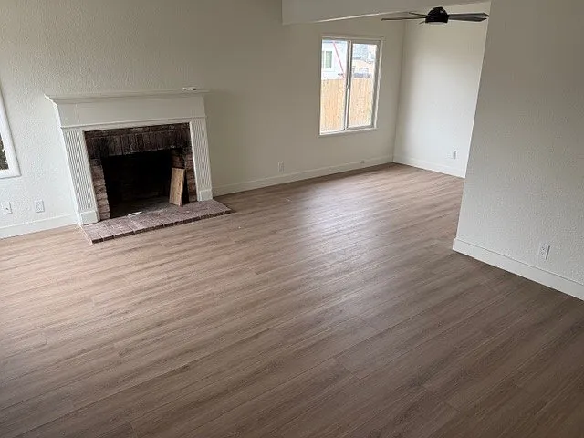 380 Cherry Way — Photo 9