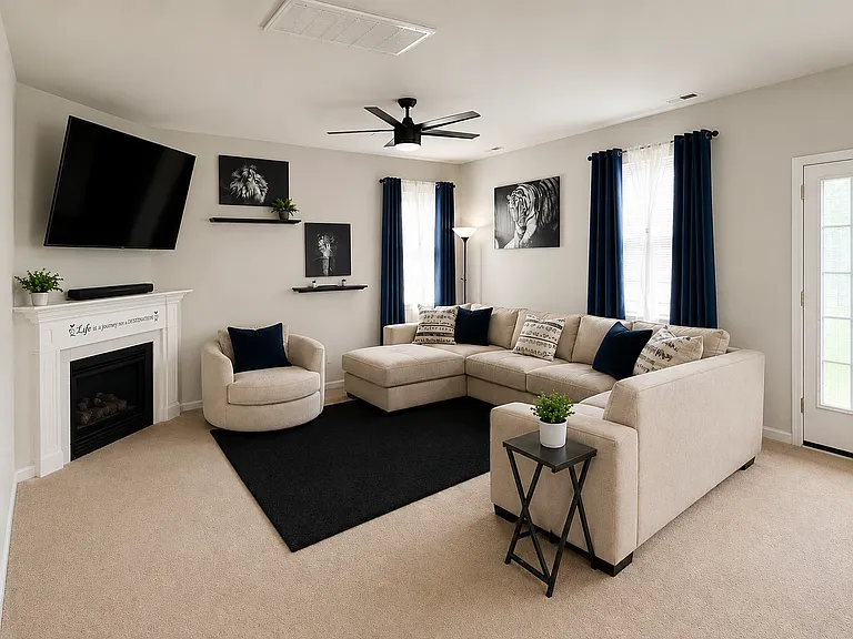 1020 Luxor Ave — Photo 3