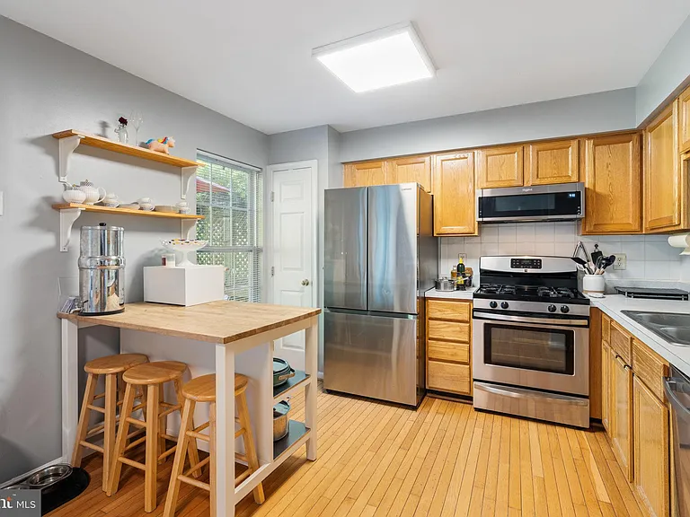 5964 Edgehill Ct — Photo 13