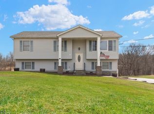 208 State Rt 284, Wantage Twp., NJ 07461