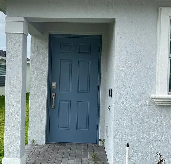 1668 Colebrook Cir SW — Photo 2