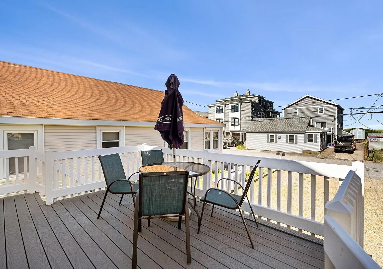 2 bed, 1.0 bath, 650 sqft, $2,100 — Photo 2
