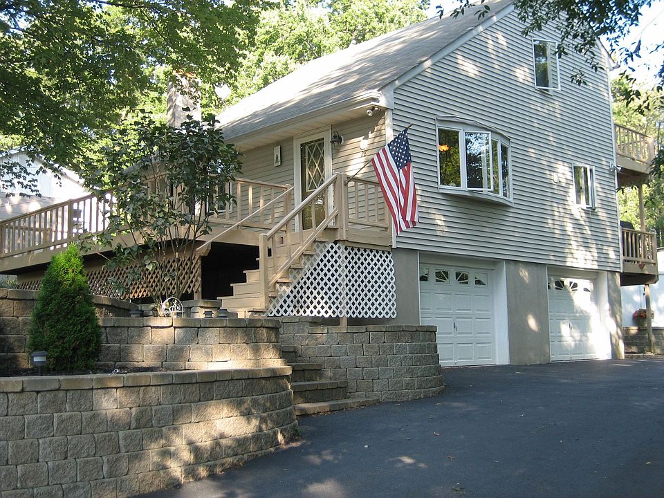 1st image of 28 Windermere Ave
