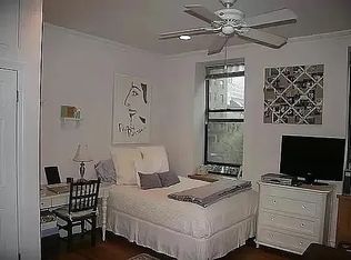 849 Lexington Ave APT 4R, New York, NY 10065