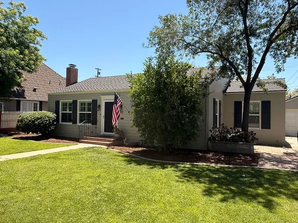 517 B St, Lemoore, CA 93245
