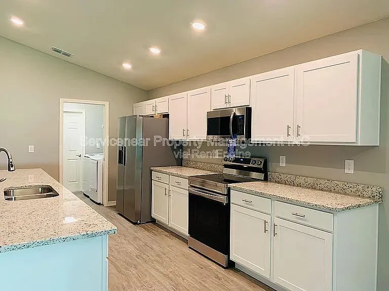 12111 Stone Pine St — Photo 8