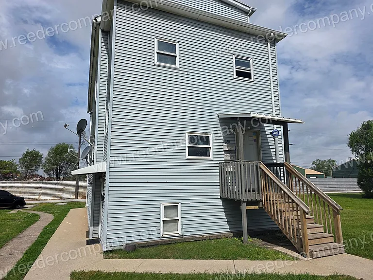 3934 Carey Street — Photo 8