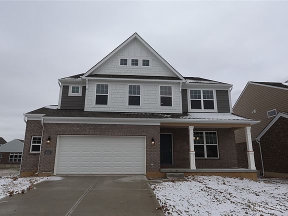2nd image of 632 Goldfinch Dr #101