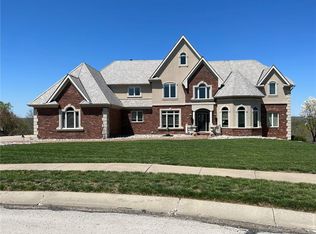 3310 S Saddle Ridge Ct, Independence, MO 64057