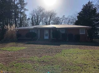 78 Myrtle St #102, Toccoa, GA 30577