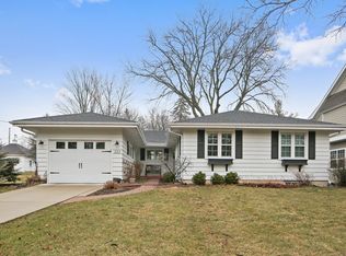 333 May Ave, Glen Ellyn, IL 60137