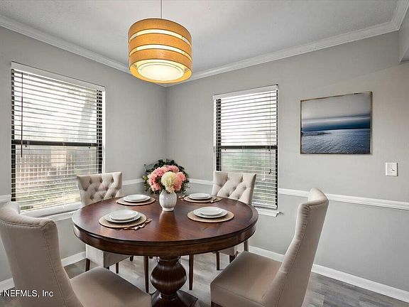 5th image of 1569 CRABAPPLE COVE Court N