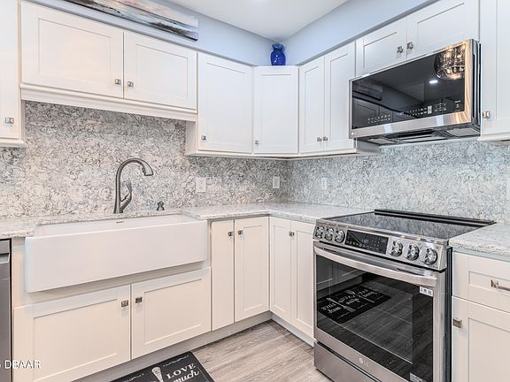 5th image of 2220 Ocean Shore Blvd APT 305A
