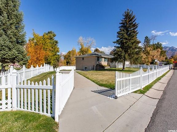 2nd image of 1055 E Hyland Lake Dr