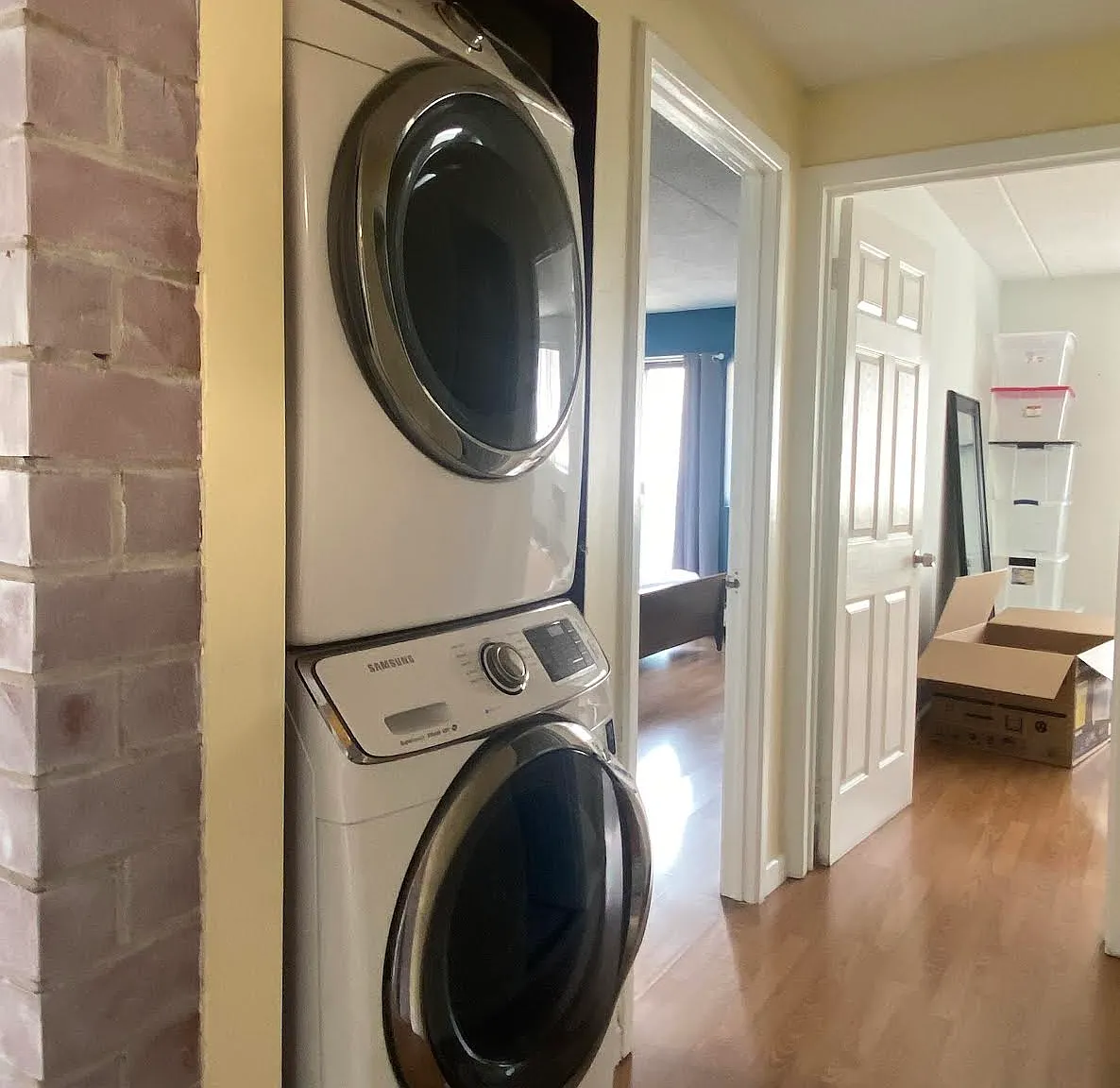 2 bed, 871 sqft, $2,750 — Photo 2