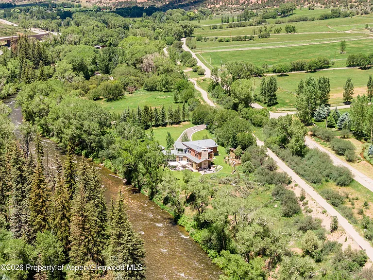 2556 Lower River Rd — Photo 52