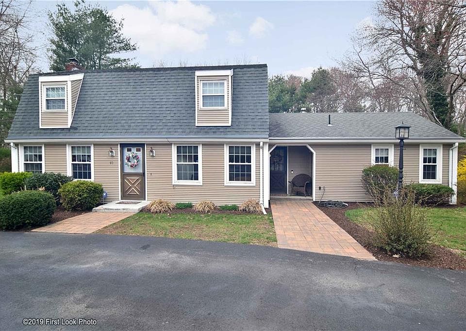 1st image of 10 Sweetwater Dr