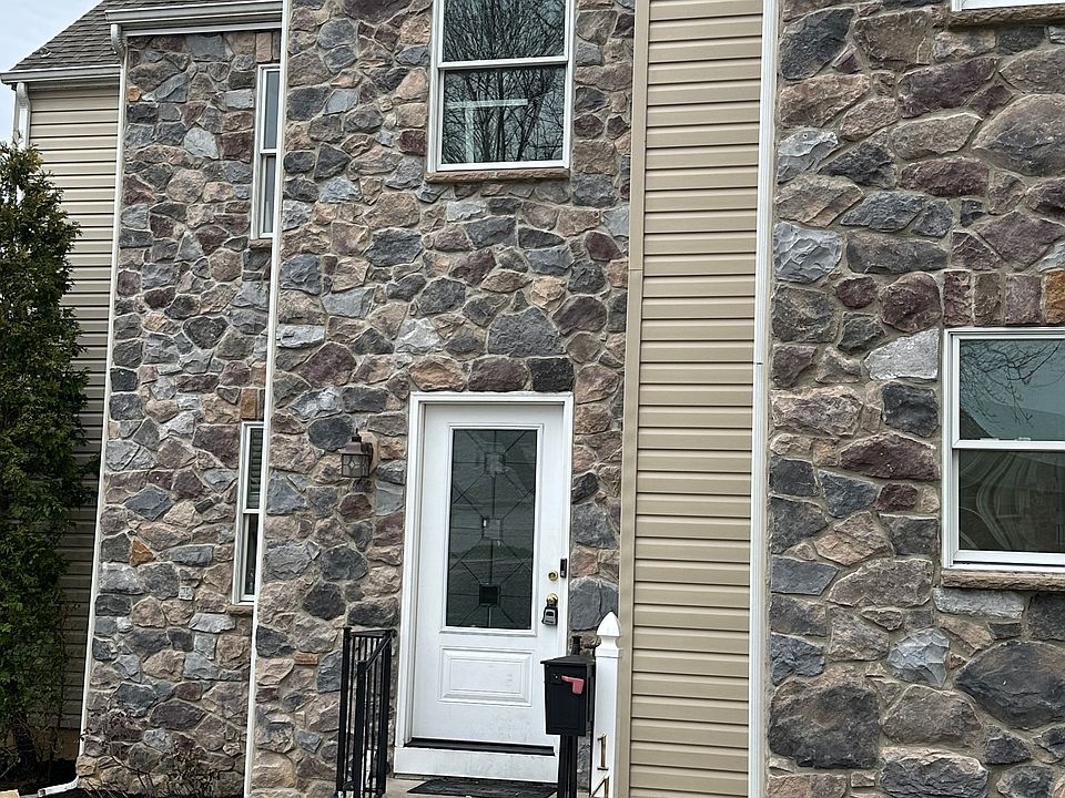 1st image of 1416 Oakland St