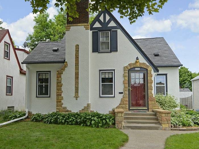 Fabulous Tudor!