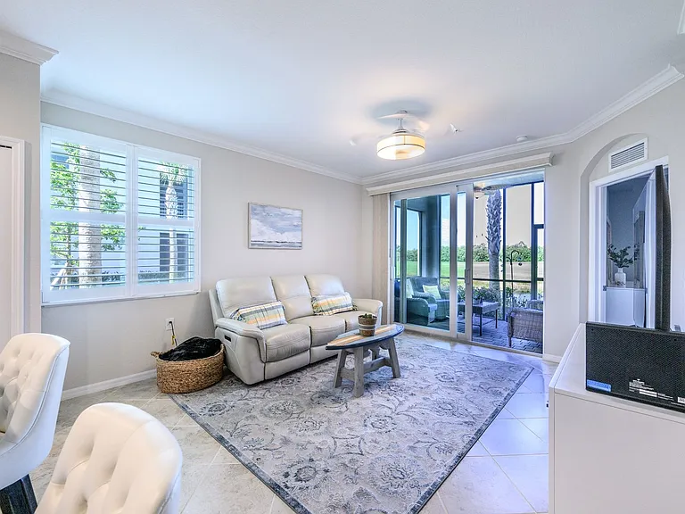 14061 Heritage Landing Blvd #411 — Photo 34