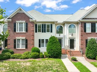 225 Anniston Ct, Cary, NC 27519