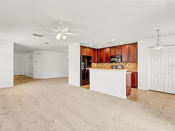 2nd image of 299 Winding Vine Ln #31