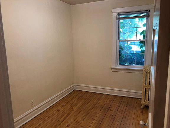 5th image of 531 S Lombard Ave