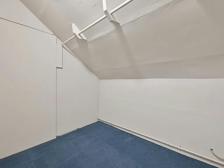 288 S Van Dien Ave #D — Photo 23