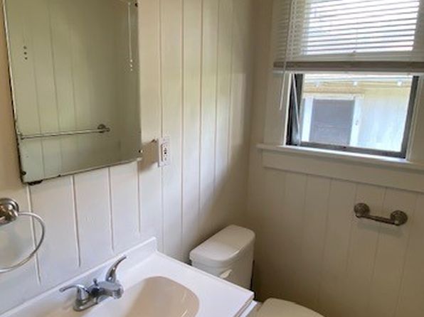 honolulu-hawaii-82426513 picture