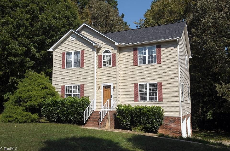 1st image of 540 Spence Dr