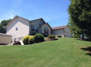 13700 Mallard Dr, Neosho, MO 64850