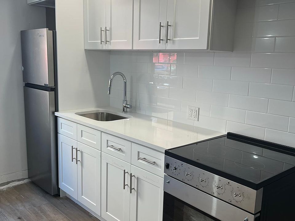 1st image of 1143 Hoe Ave #1A