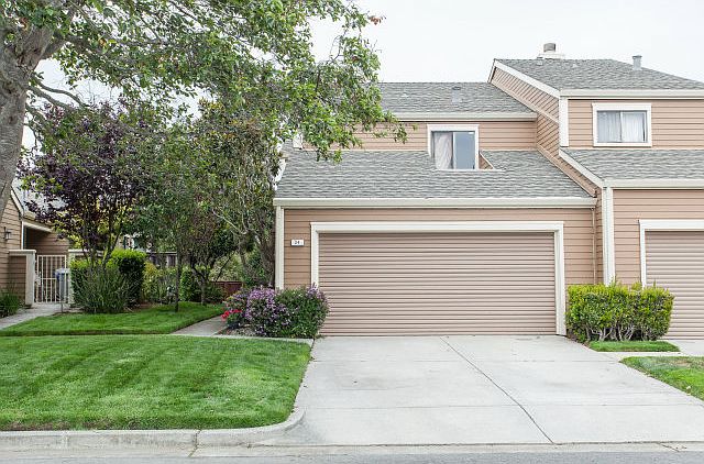 1st image of 24 Crown Cir