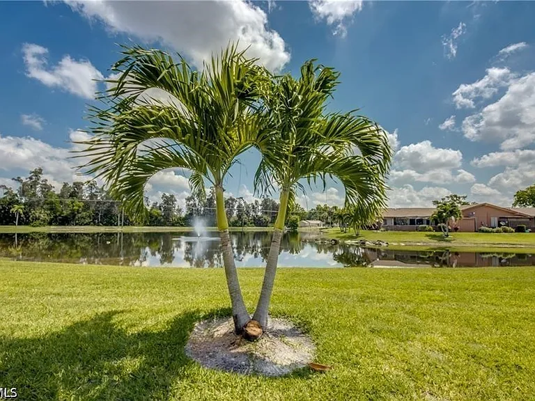 6337 Royal Woods Dr — Photo 32