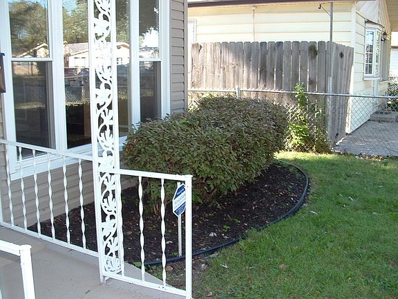 2nd image of 14944 Richmond Ave