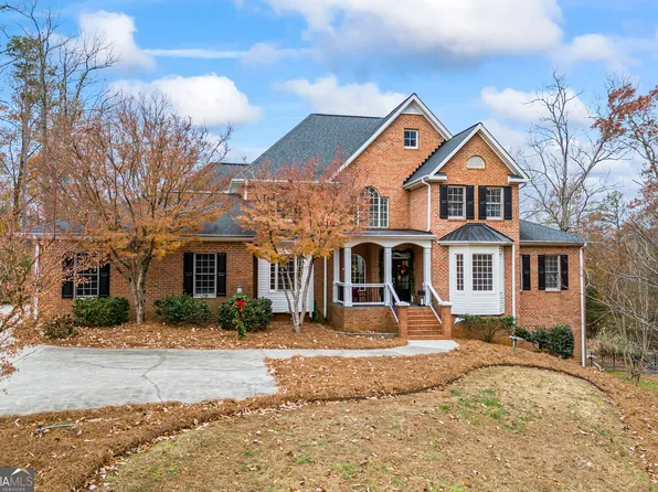 189 S Tanglewood Dr, Royston, GA 30662