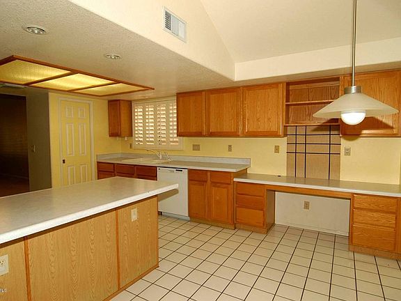 5th image of 10271 N Krauswood Ln