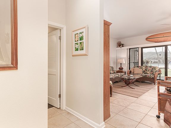 3rd image of 410 Papaloa Rd APT 114
