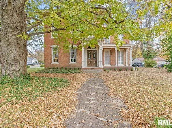 506 S Diamond St, Jacksonville, IL 62650