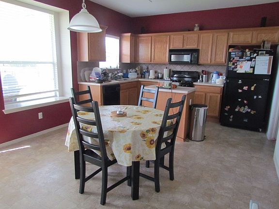 Kitchen/Dinning