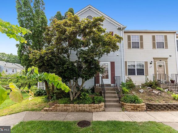 2nd image of 3630 McDowell Ct