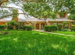 9930 Chimney Hill Ln, Dallas, TX 75243
